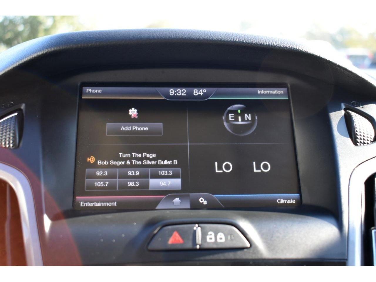 Ford Focus Titanium Sedan 2014