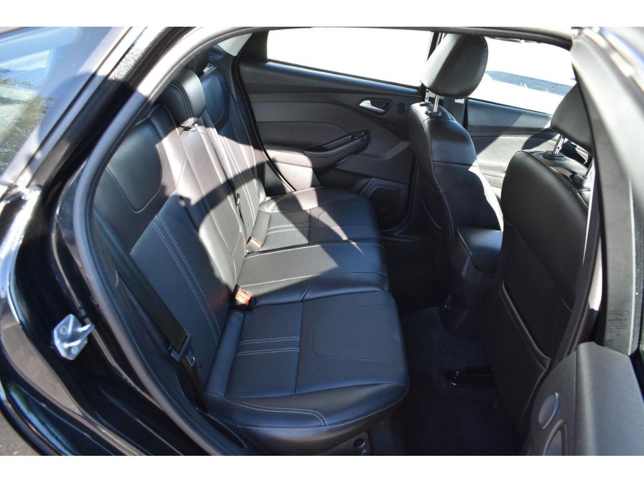 Ford Focus Titanium Sedan 2014