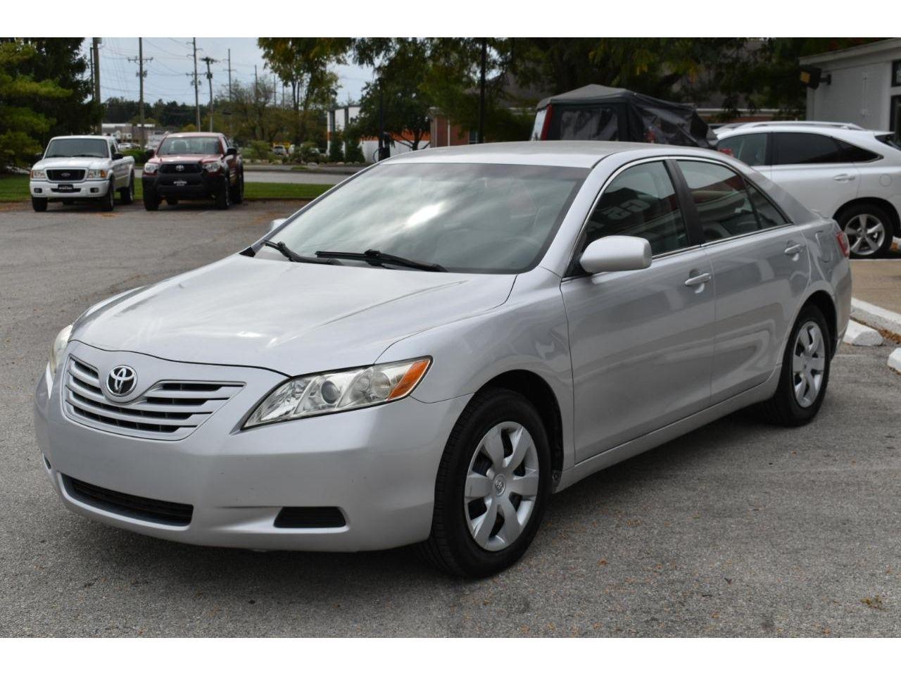 Toyota Camry LE 5-Spd AT 2009