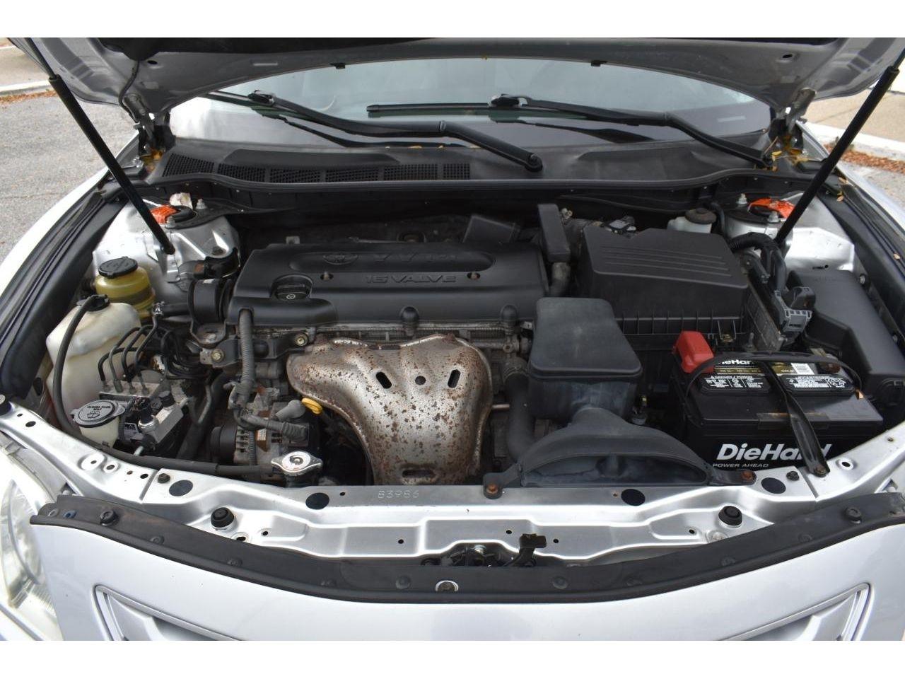 Toyota Camry LE 5-Spd AT 2009