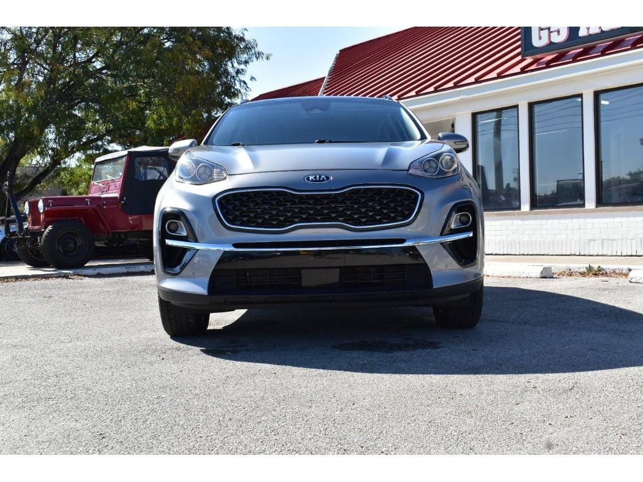Kia Sportage EX FWD 2021