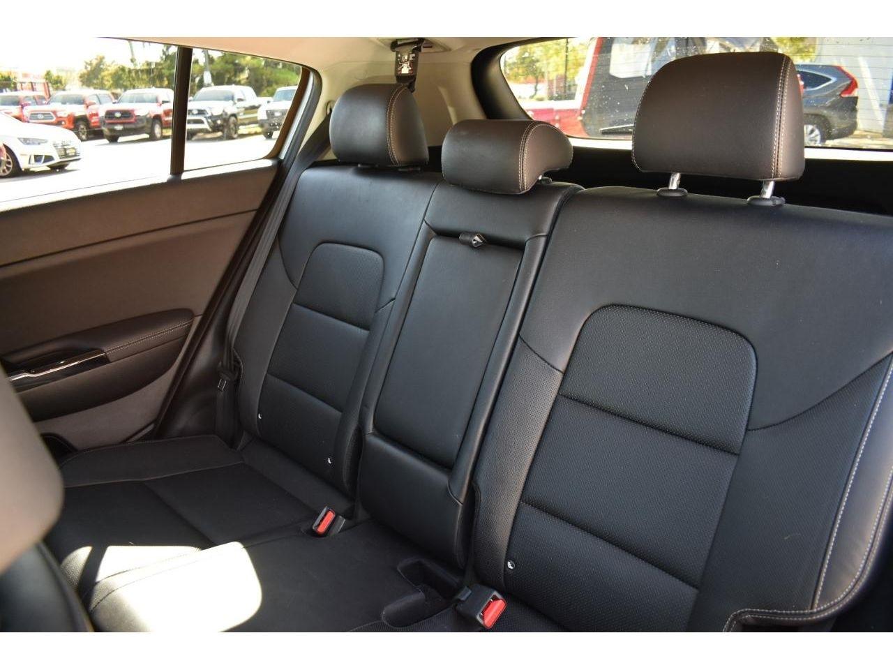 Kia Sportage EX FWD 2021