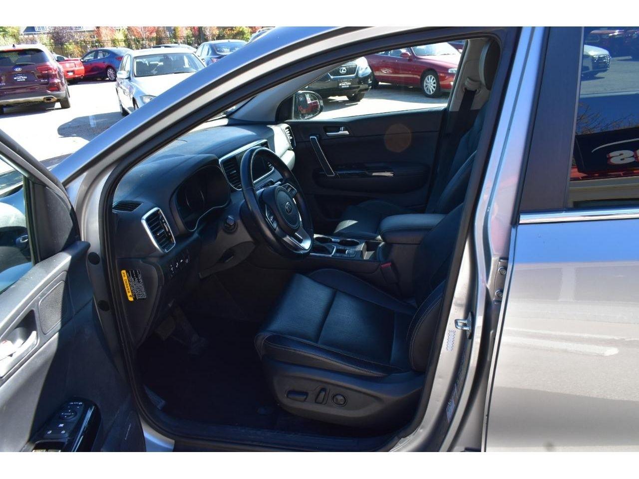 Kia Sportage EX FWD 2021