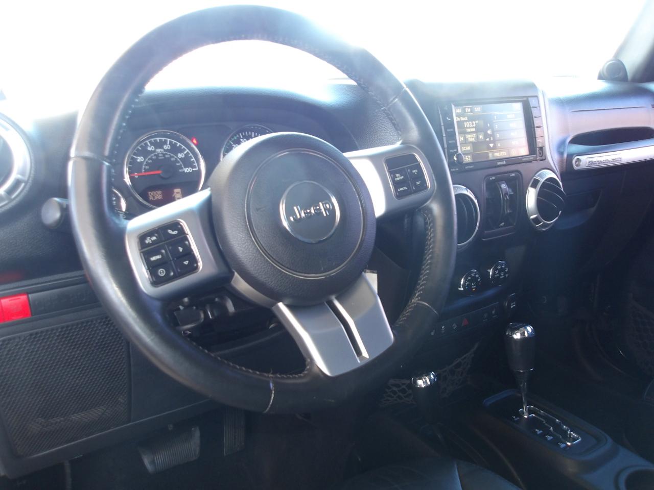 Jeep Wrangler Unlimited 4WD 4dr Rubicon 10th Anniversary 2013