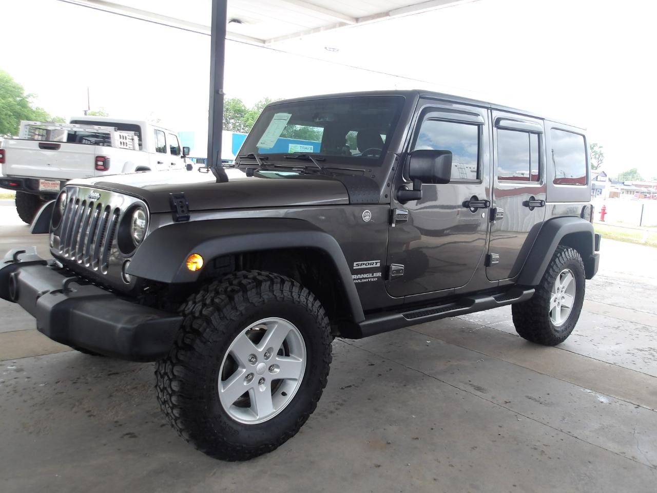 Jeep Wrangler Unlimited Sport 4x4 2017