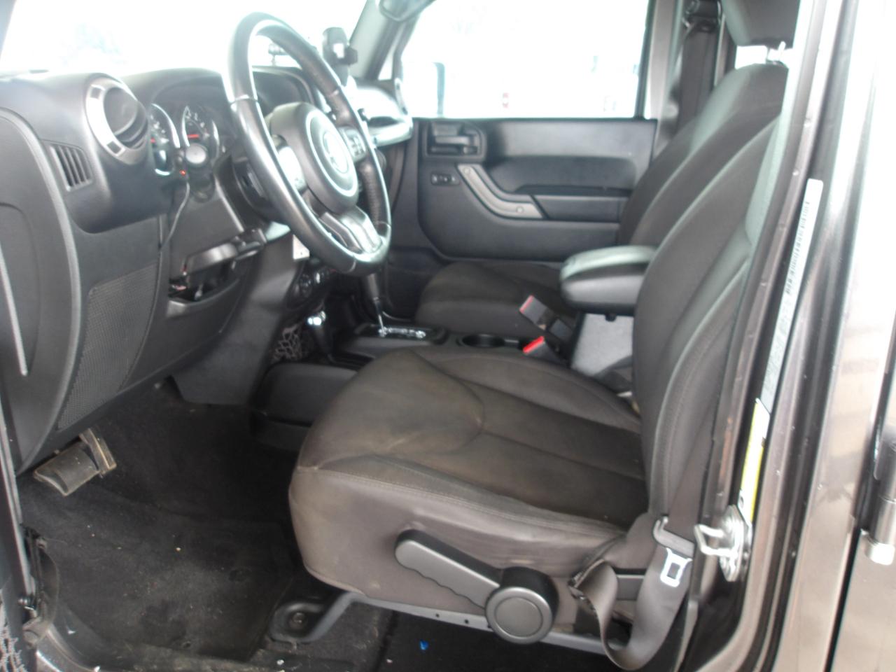 Jeep Wrangler Unlimited Sport 4x4 2017