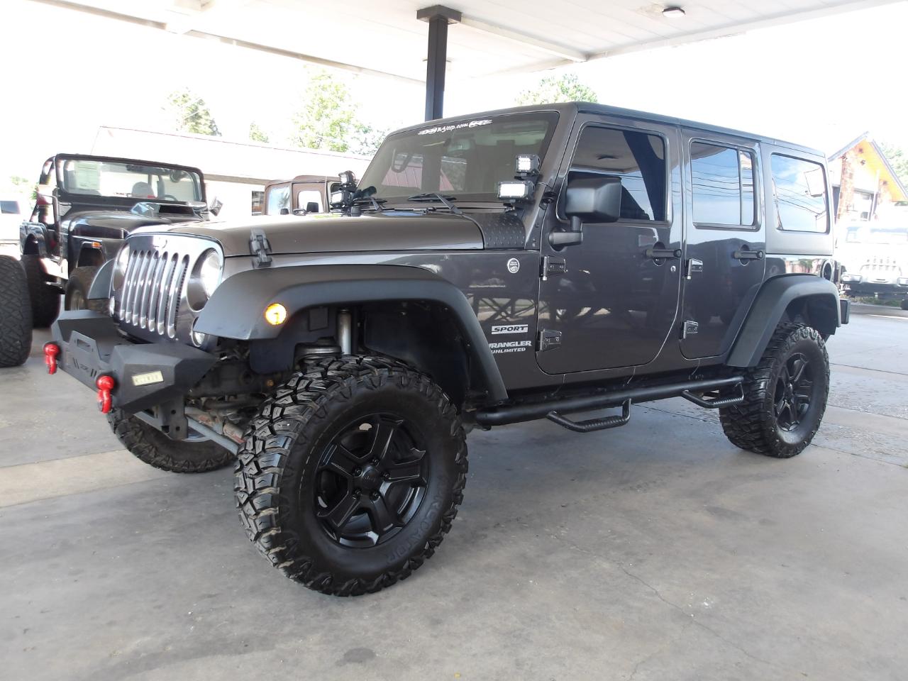 Jeep Wrangler Unlimited 4WD 4dr Sport 2014