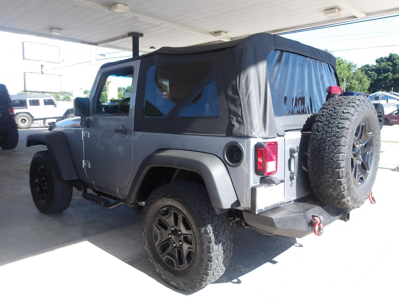 Jeep Wrangler 4WD 2dr Sport 2014