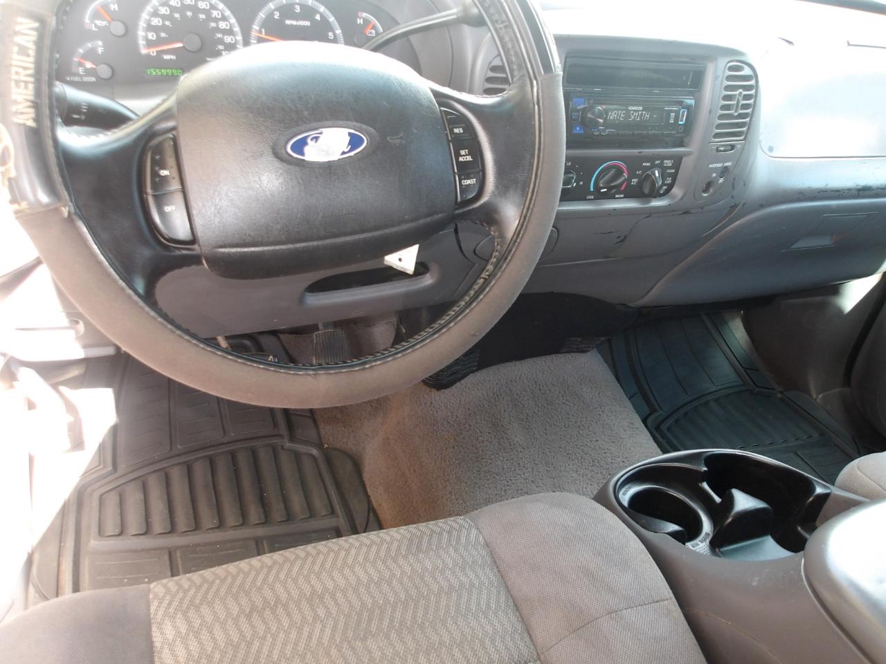 Ford F-150  2003