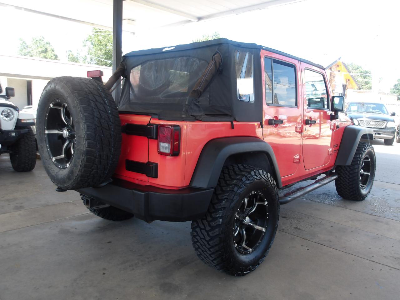 Jeep Wrangler Unlimited 4WD 4dr Sport 2013