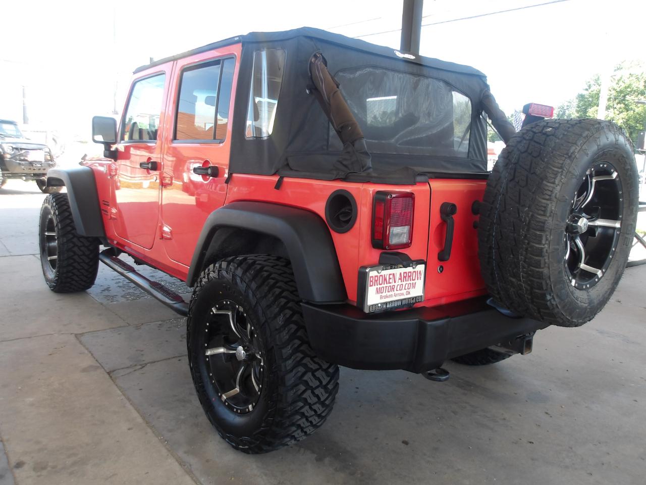 Jeep Wrangler Unlimited 4WD 4dr Sport 2013