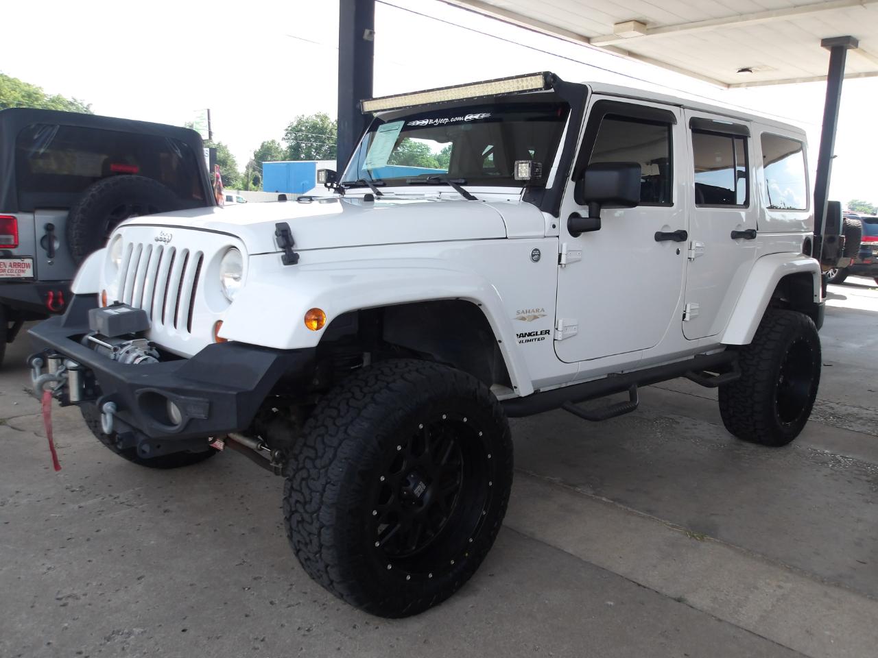 Jeep Wrangler Unlimited 4WD 4dr Sahara 2013