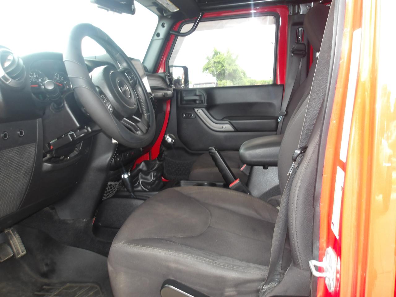Jeep Wrangler Unlimited 4WD 4dr Sport 2014