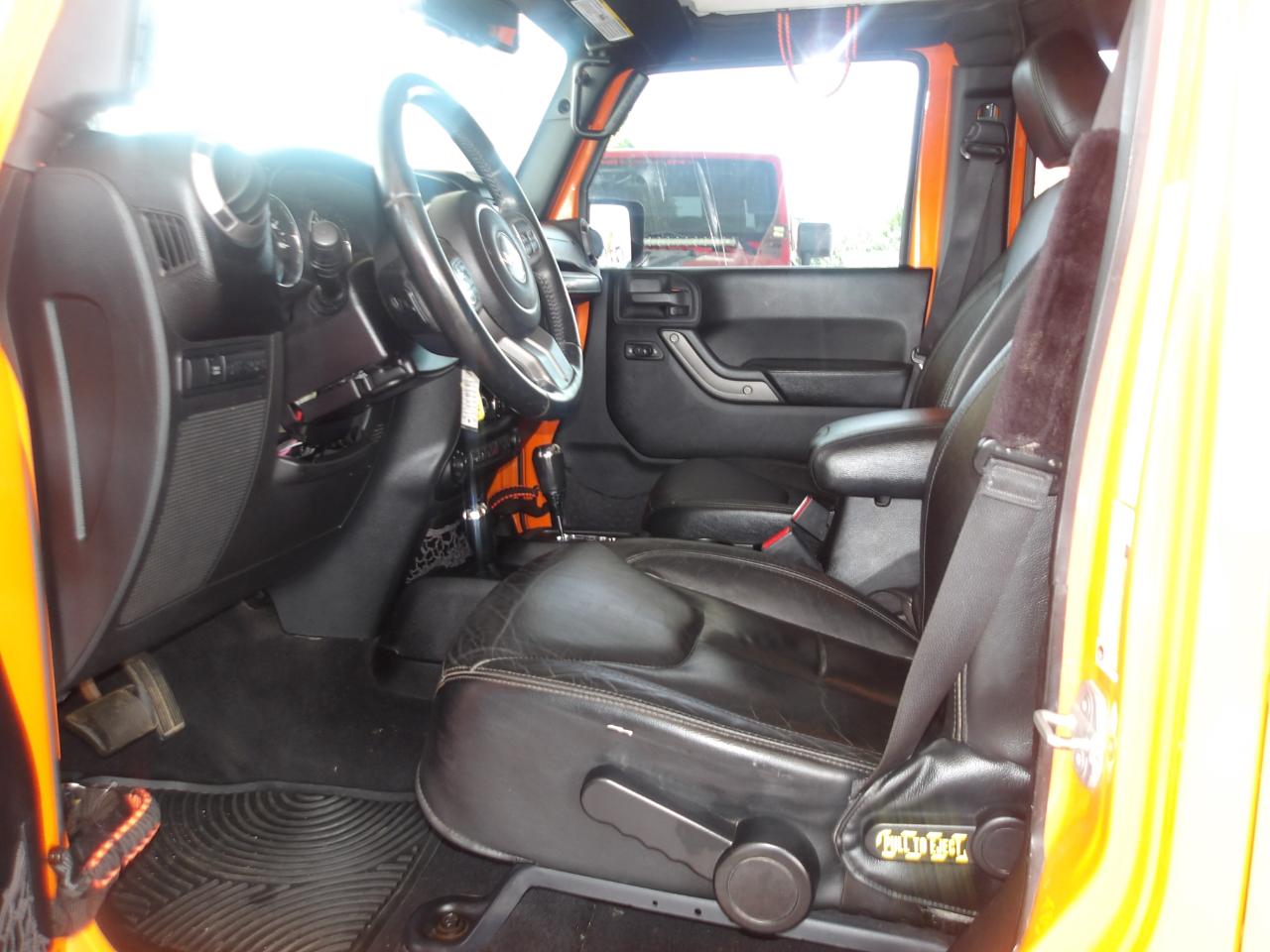 Jeep Wrangler Unlimited 4WD 4dr Moab *Ltd Avail* 2013