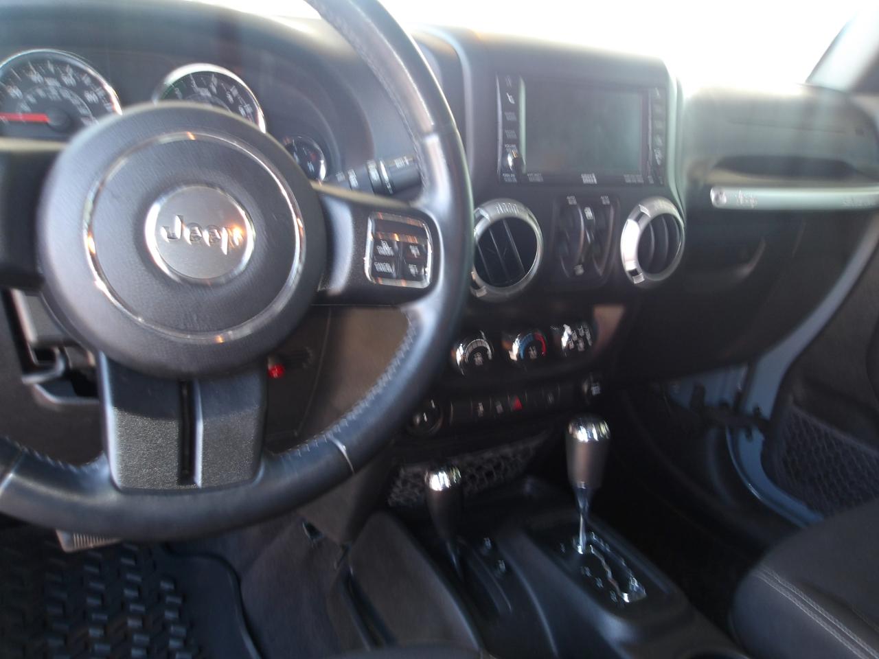 Jeep Wrangler Unlimited 4WD 4dr Sahara 2015