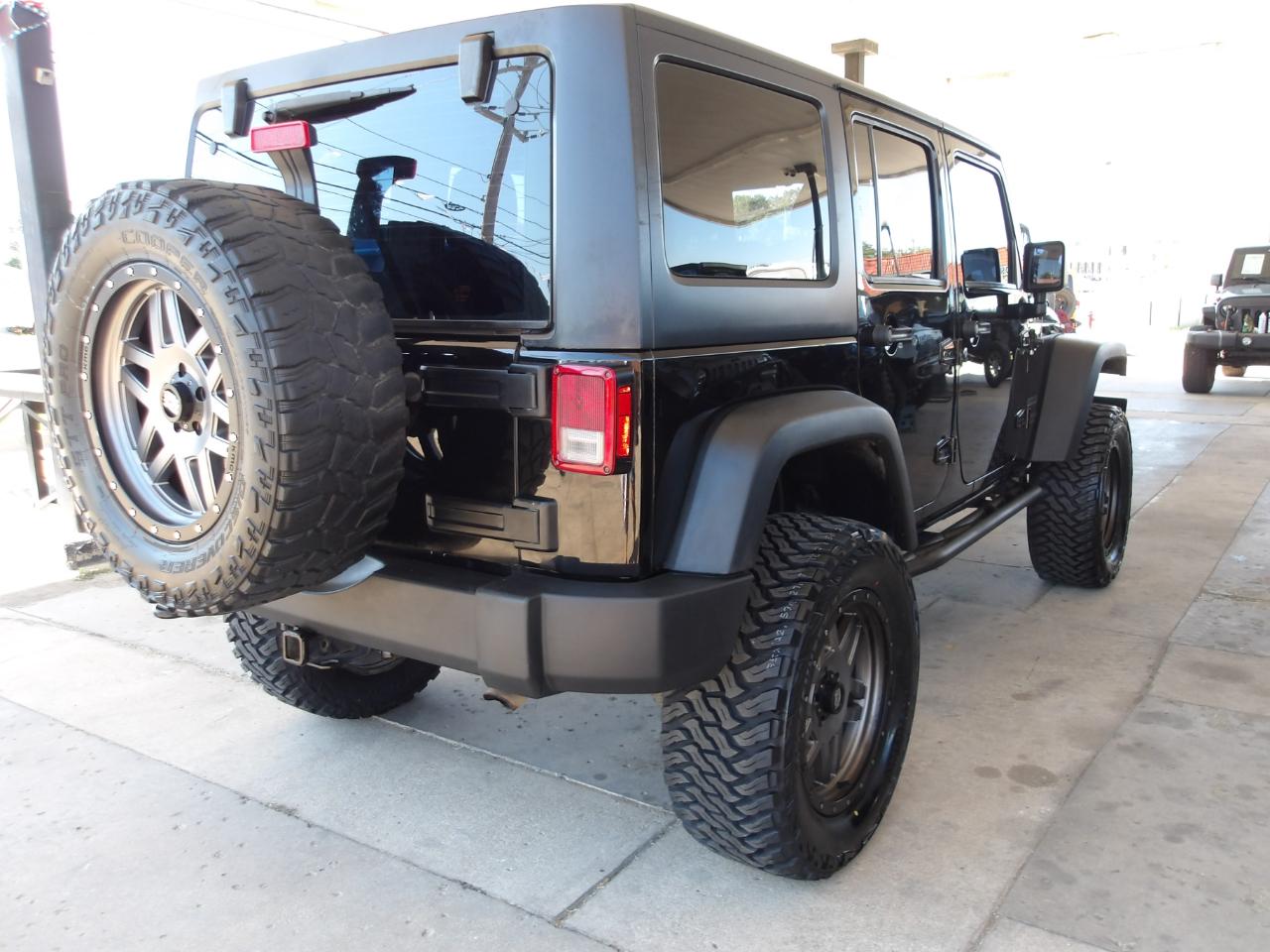 Jeep Wrangler Unlimited 4WD 4dr Sport 2015