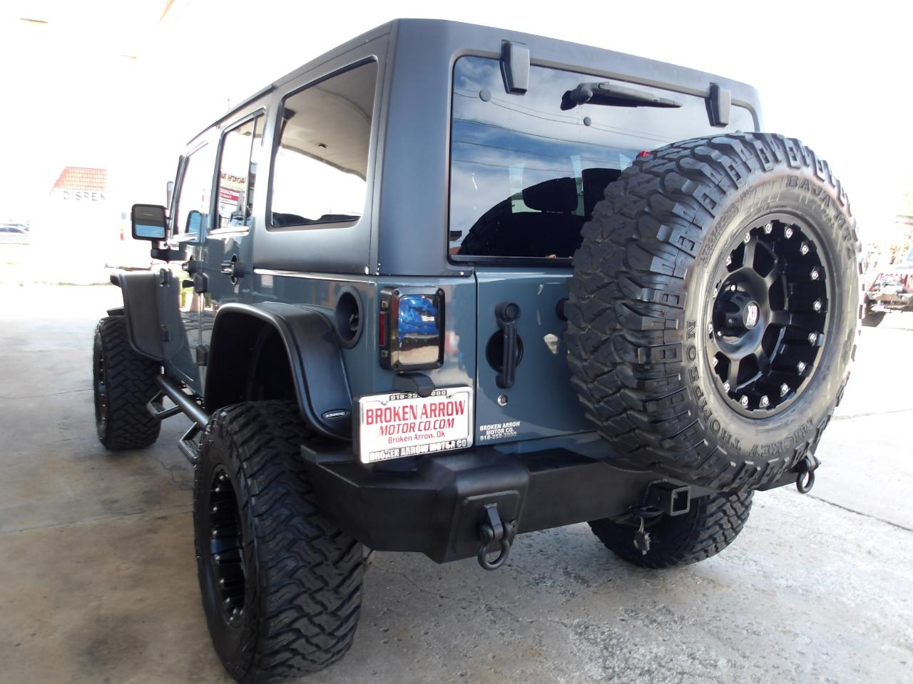 Jeep Wrangler Unlimited 4WD 4dr Sport 2014