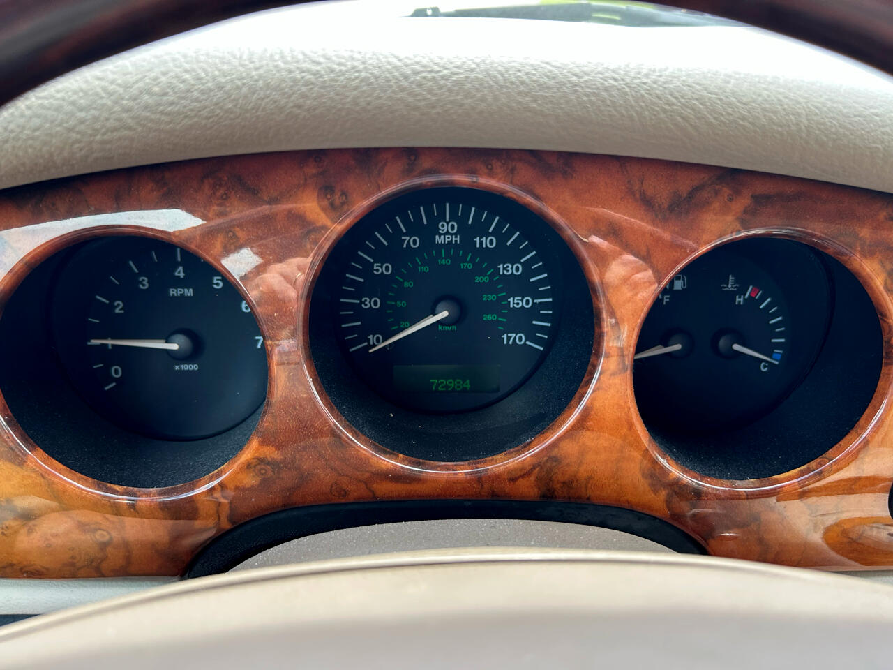 Jaguar XJ 4dr Sdn Vanden Plas 2001 Jaguar XJ 4dr Sdn Vanden Plas 2001