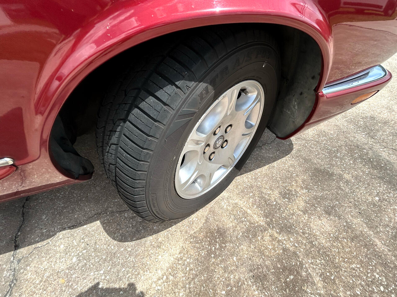 Jaguar XJ 4dr Sdn Vanden Plas 2001 Jaguar XJ 4dr Sdn Vanden Plas 2001