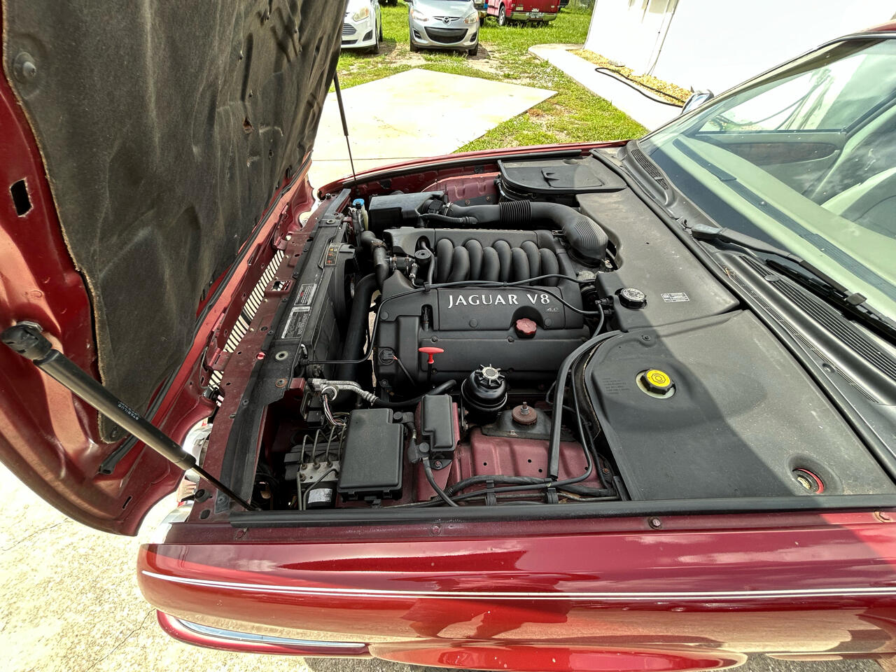 Jaguar XJ 4dr Sdn Vanden Plas 2001 Jaguar XJ 4dr Sdn Vanden Plas 2001