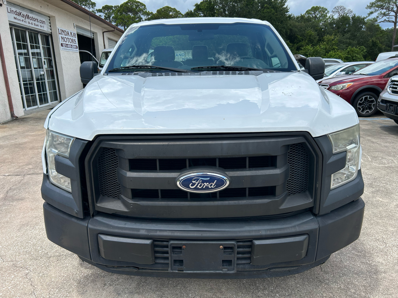 Ford F-150 2WD Reg Cab 141" XLT 2016