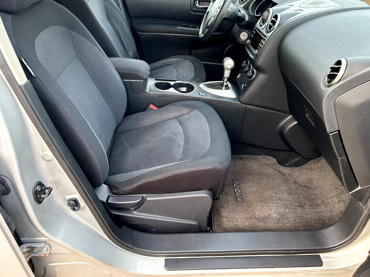 Nissan Rogue FWD 4dr S 2012