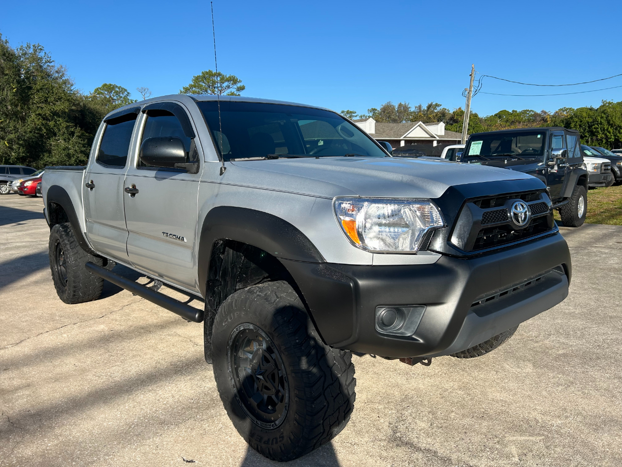 Toyota Tacoma 2WD Double Cab I4 AT PreRunner (Natl) 2012