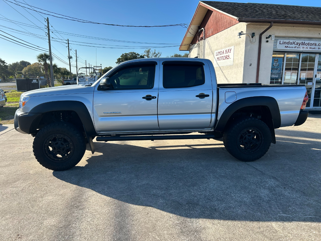 Toyota Tacoma 2WD Double Cab I4 AT PreRunner (Natl) 2012