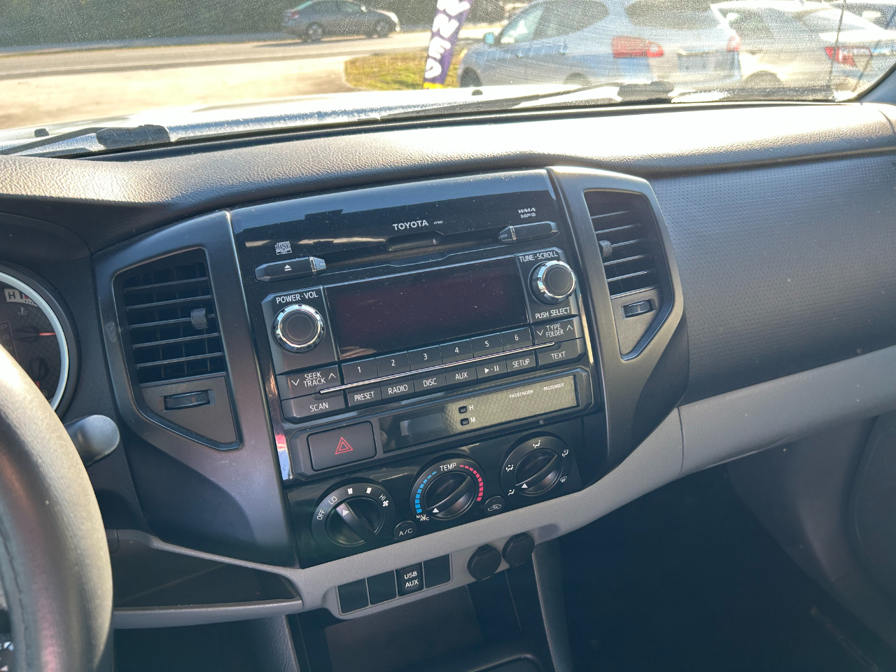 Toyota Tacoma 2WD Double Cab I4 AT PreRunner (Natl) 2012