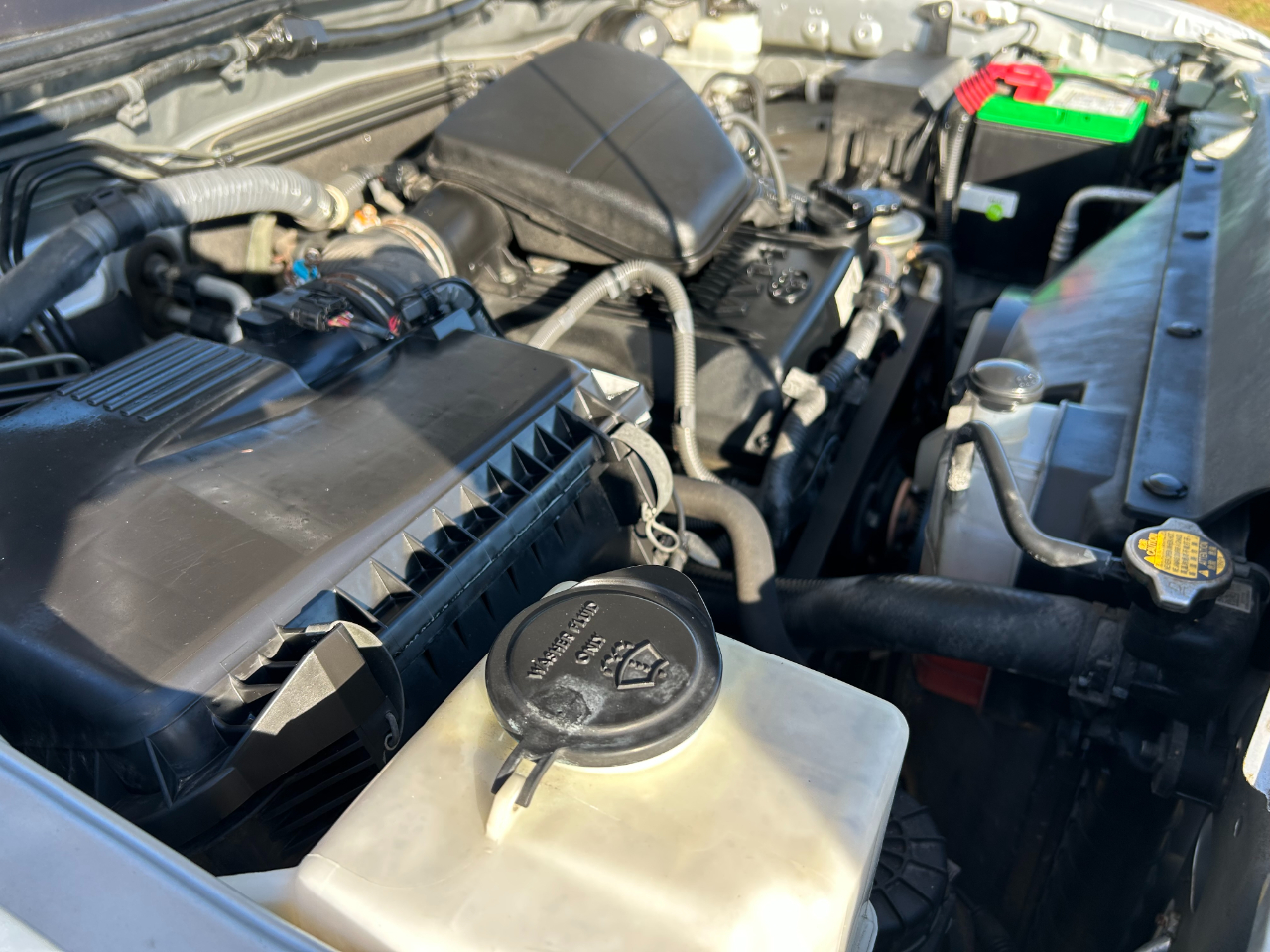 Toyota Tacoma 2WD Double Cab I4 AT PreRunner (Natl) 2012