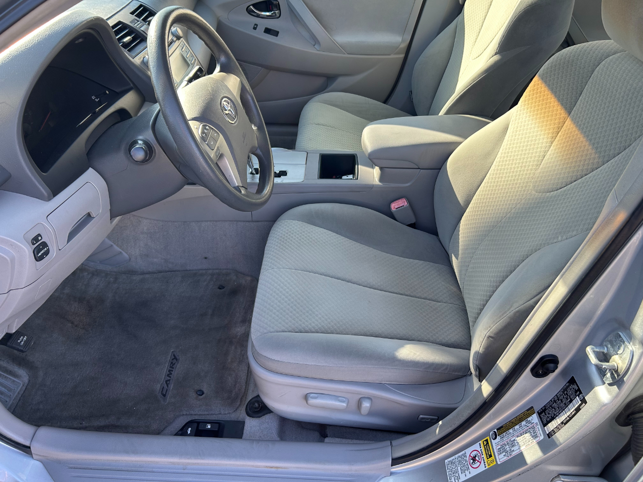 Toyota Camry 4dr Sdn I4 Auto XLE (Natl) 2007