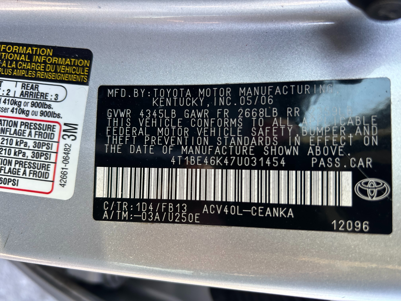 Toyota Camry 4dr Sdn I4 Auto XLE (Natl) 2007