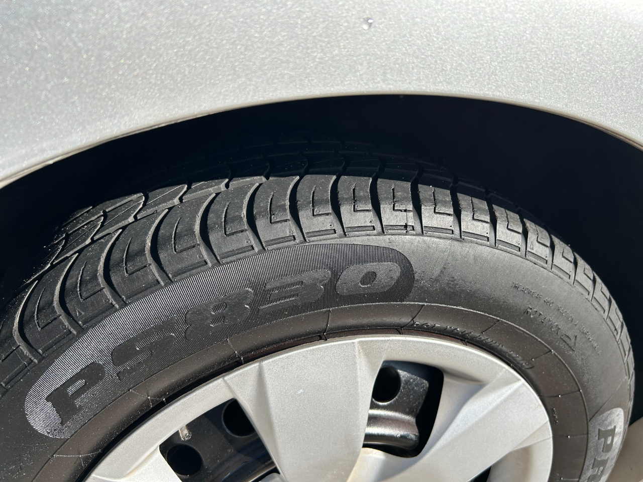 Toyota Camry 4dr Sdn I4 Auto XLE (Natl) 2007