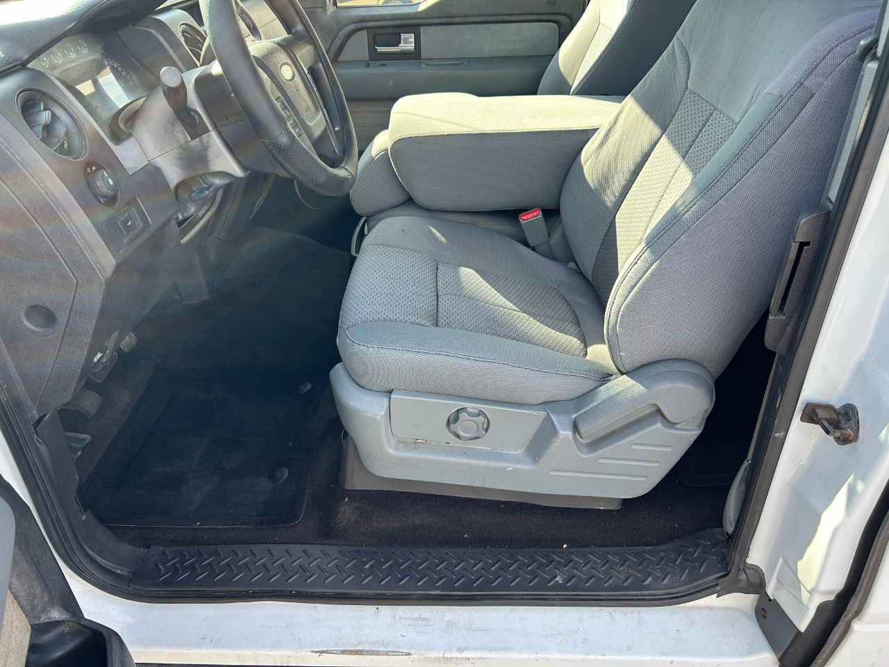 Ford F-150 2WD SuperCab 145" XLT 2013