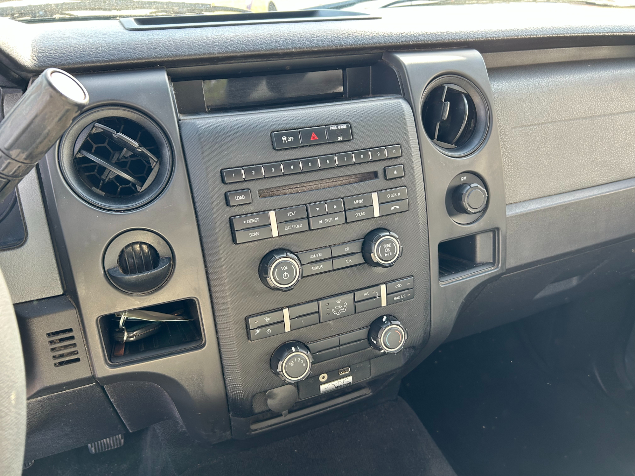 Ford F-150 2WD SuperCab 145" XLT 2013