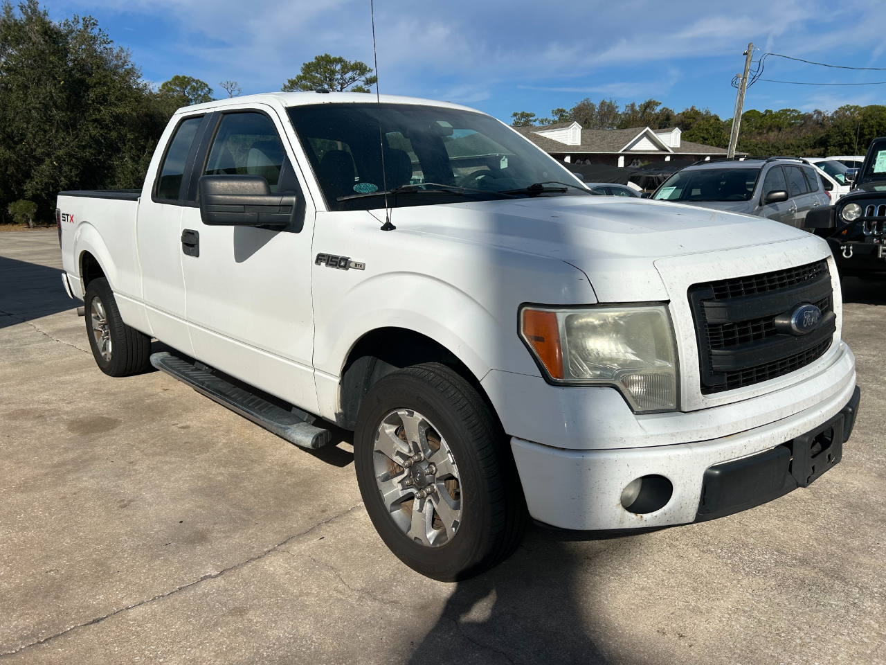 Ford F-150 2WD SuperCab 145" XLT 2013