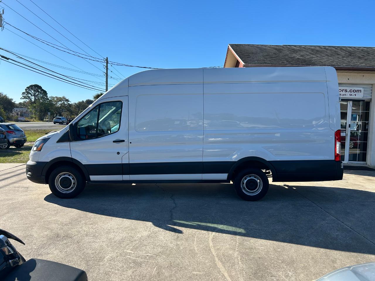 Ford Transit Cargo Van T-250 148" EL Hi Rf 9070 GVWR RWD 2023