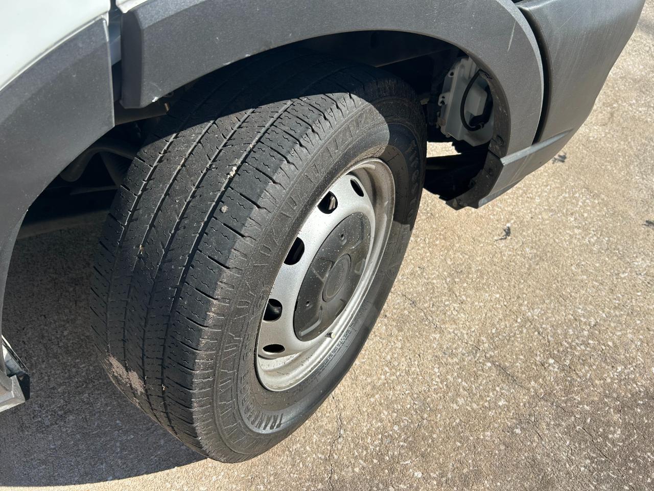 Ford Transit Cargo Van T-250 148" EL Hi Rf 9070 GVWR RWD 2023