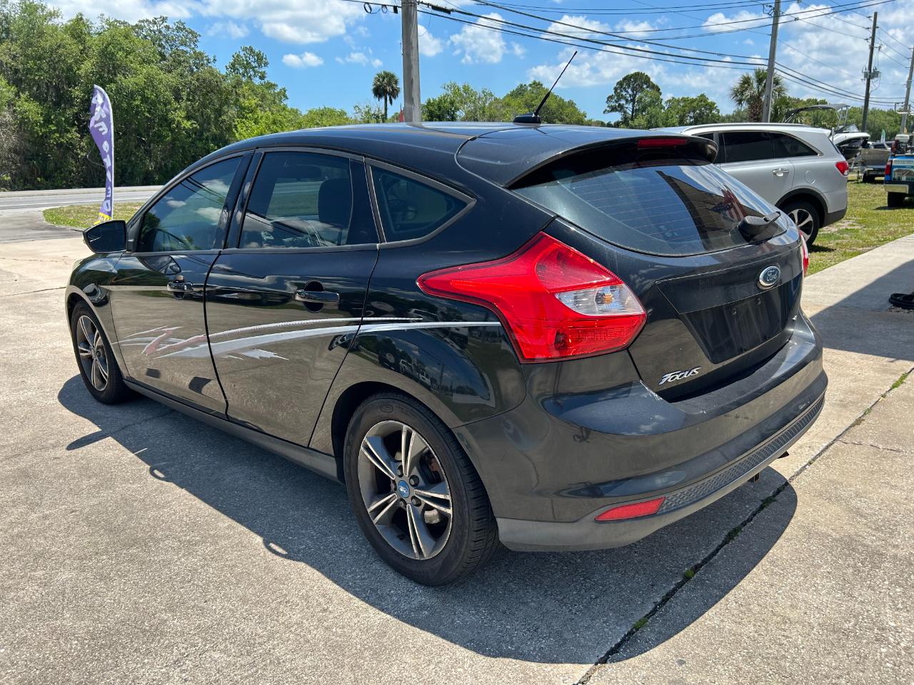 Ford Focus 5dr HB SE 2012