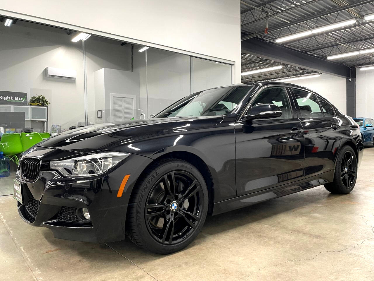 BMW 3 Series  2018