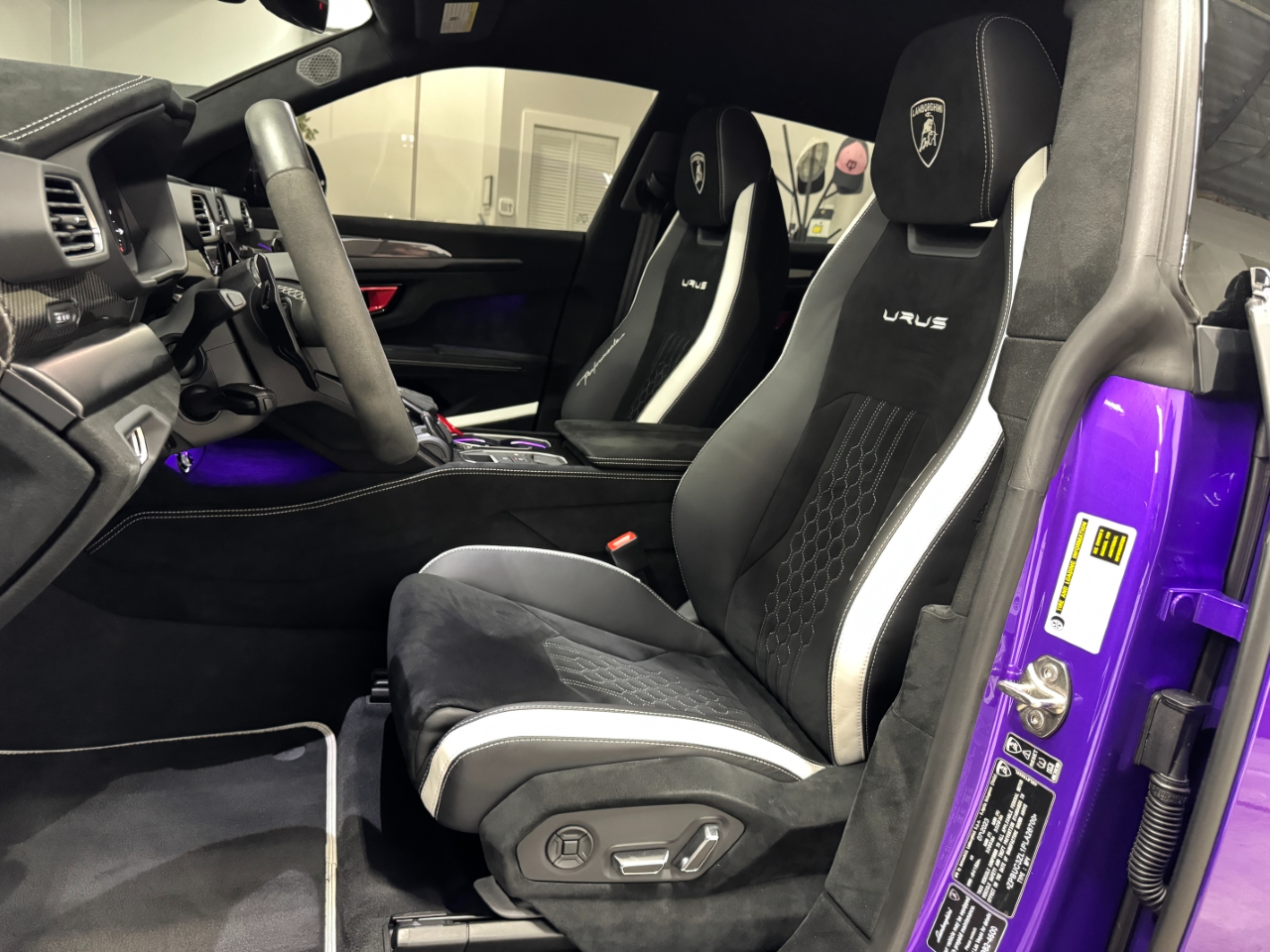 Lamborghini Urus Performante 2023 Lamborghini Urus Performante 2023