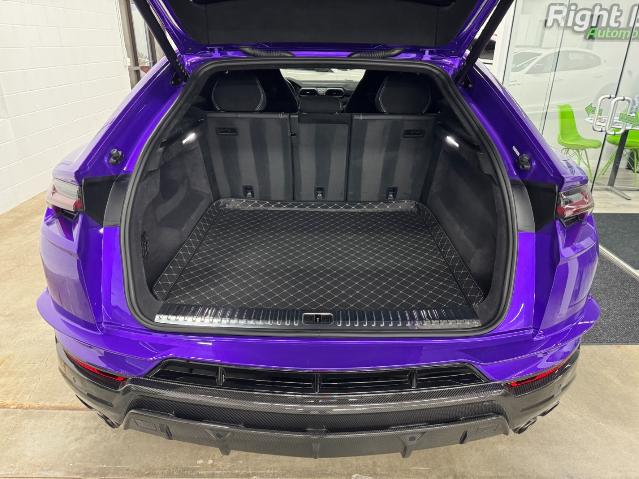 Lamborghini Urus Performante 2023 Lamborghini Urus Performante 2023