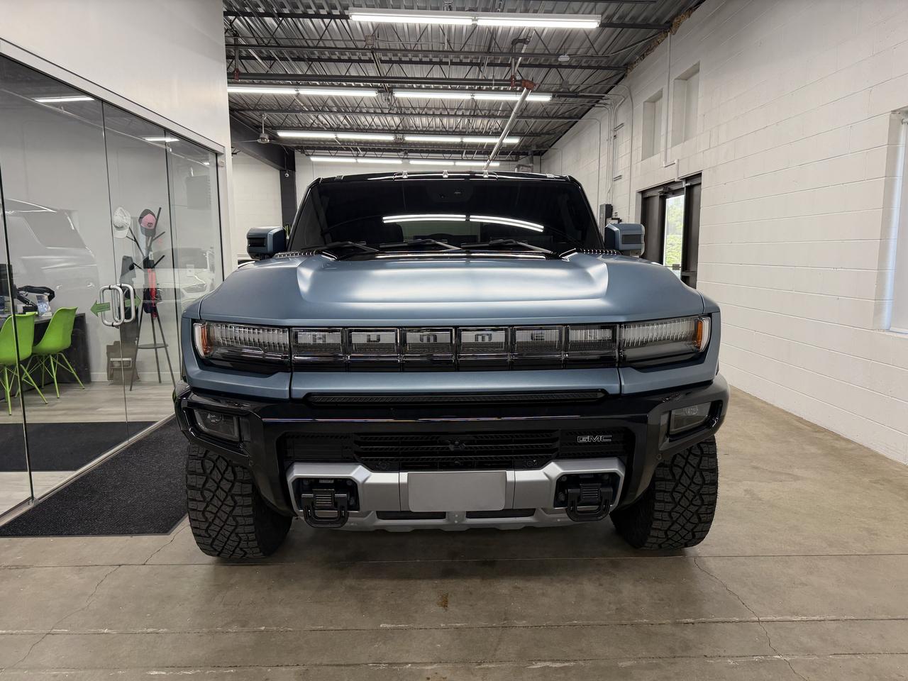GMC HUMMER EV SUV  2024