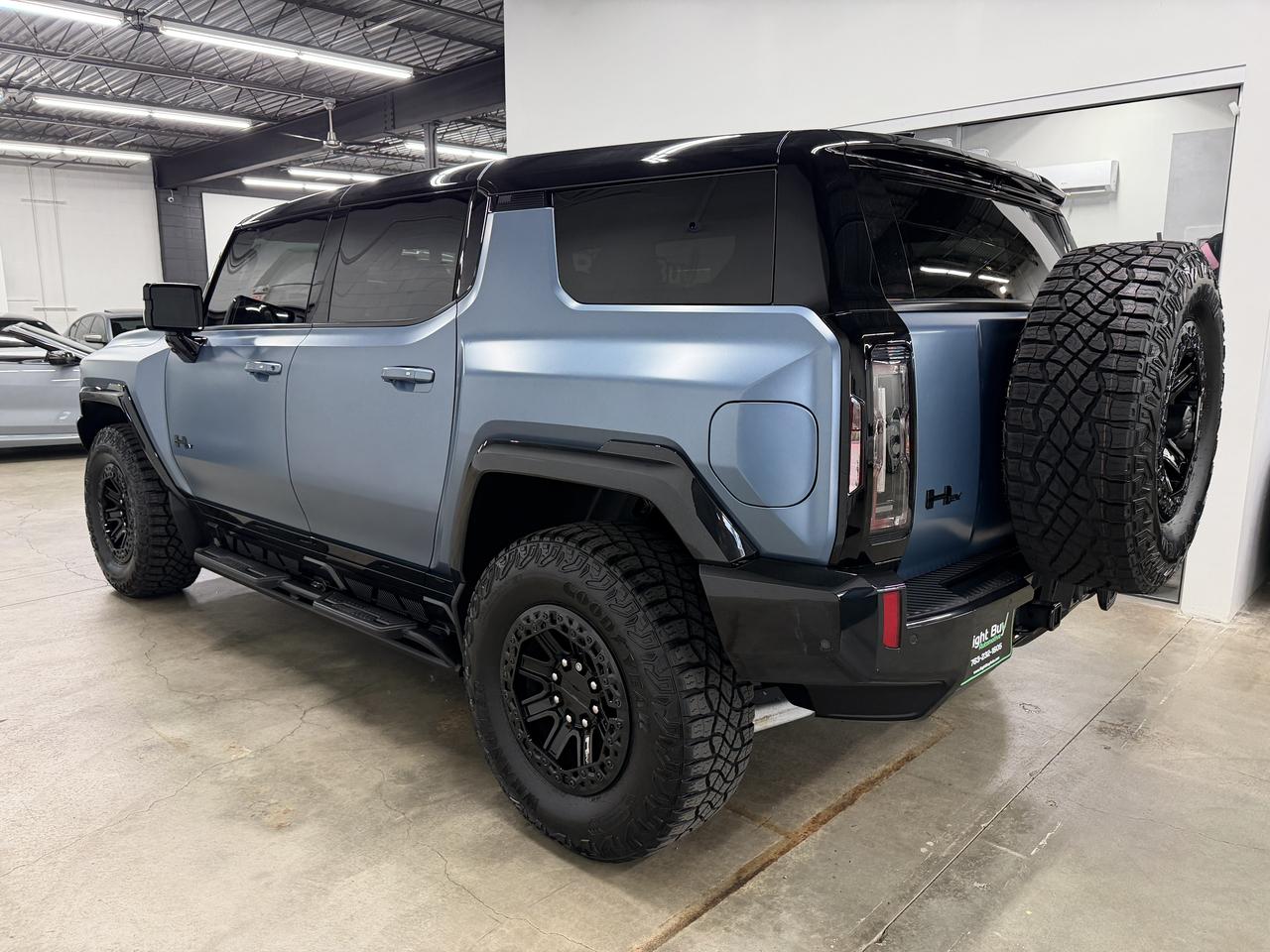 GMC HUMMER EV SUV  2024