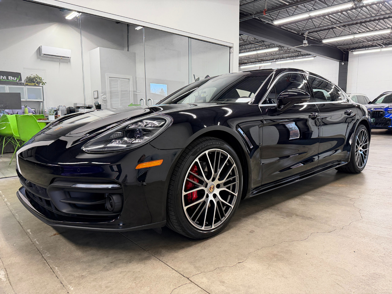 2022 Porsche Panamera 4S Executive
