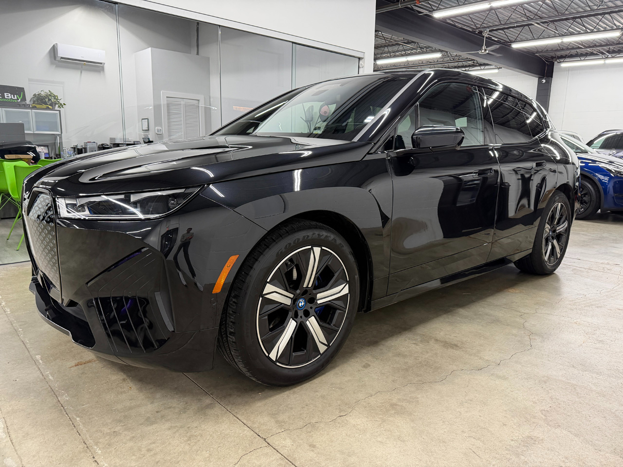 2023 BMW iX xDrive M60