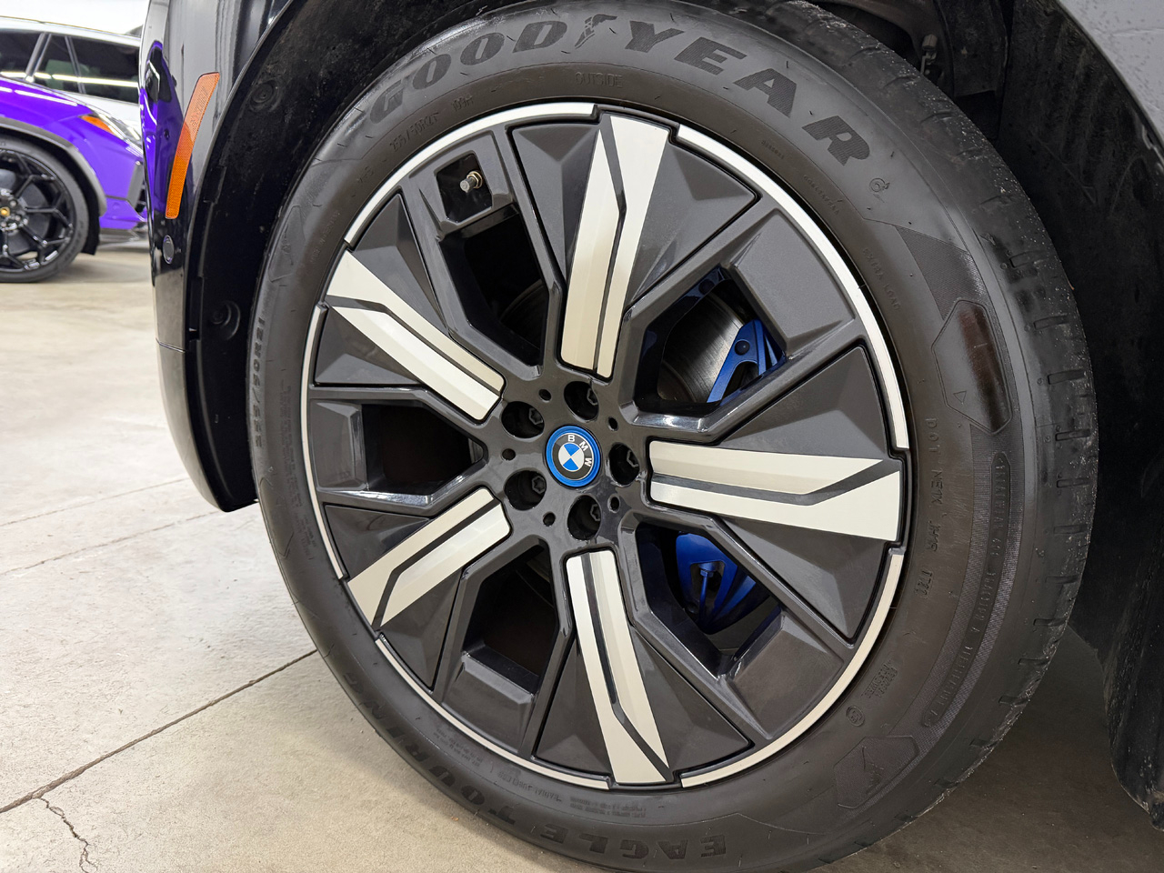 BMW iX xDrive M60 2023