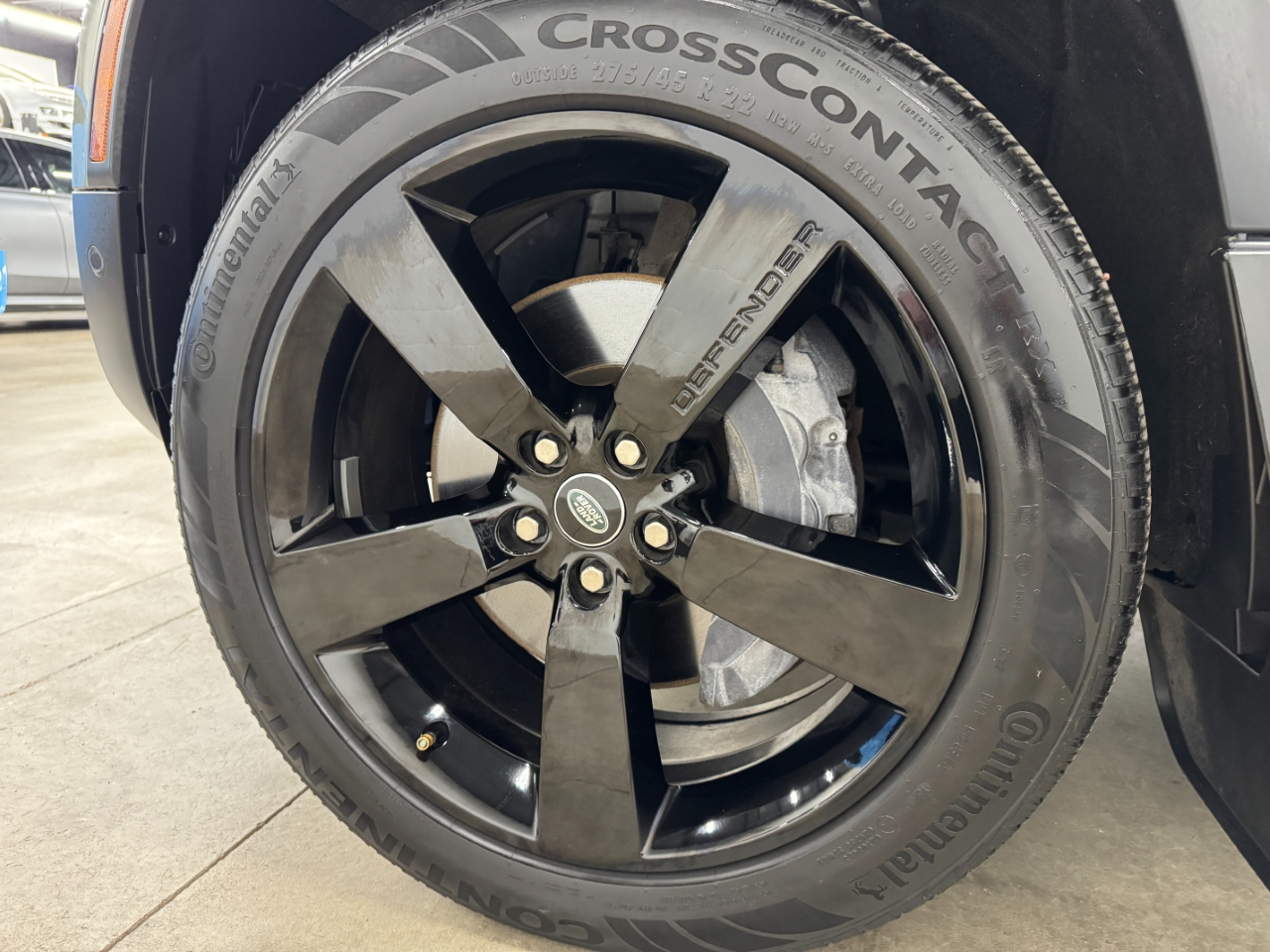 Land Rover Defender 110 SE 2022