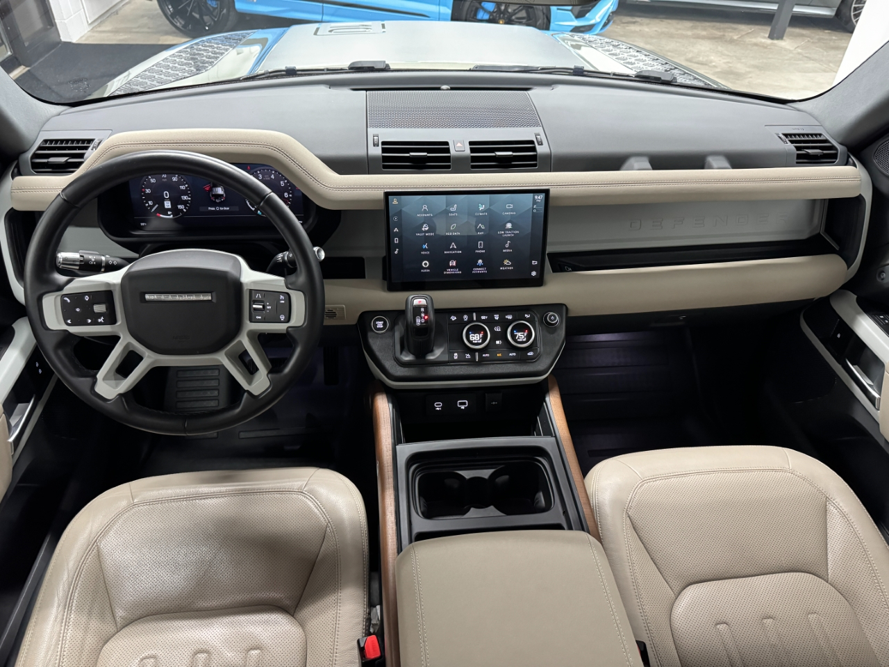 Land Rover Defender 110 SE 2022