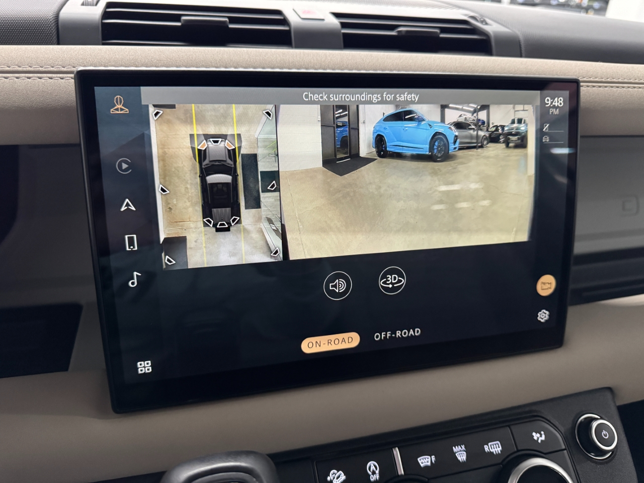 Land Rover Defender 110 SE 2022